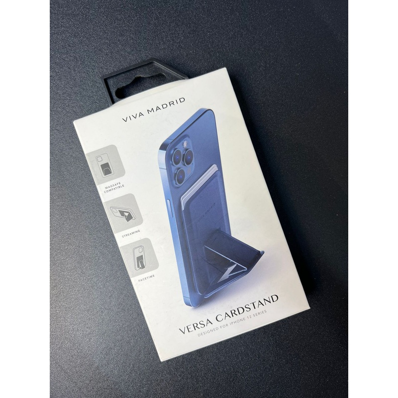 Uniq Lyft magnetic phone stand snap-on stand and card holder blue/blue