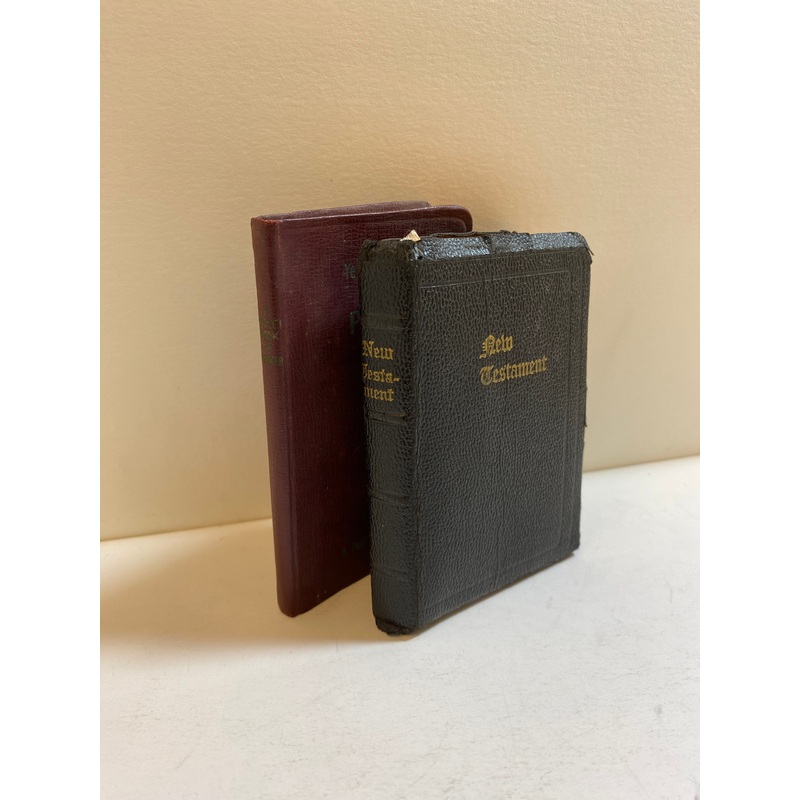 2 Vintage Pocket Sized Books: The New Testament/Ye Shall Receive Power SC