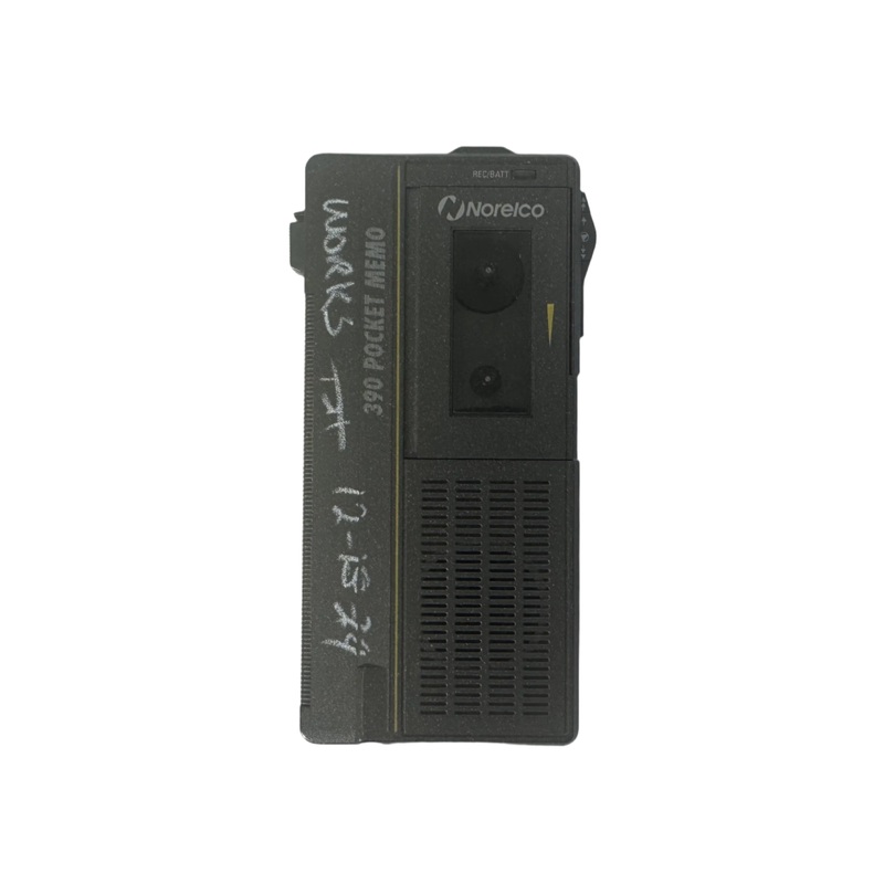 Norelco 390 Pocket Memo