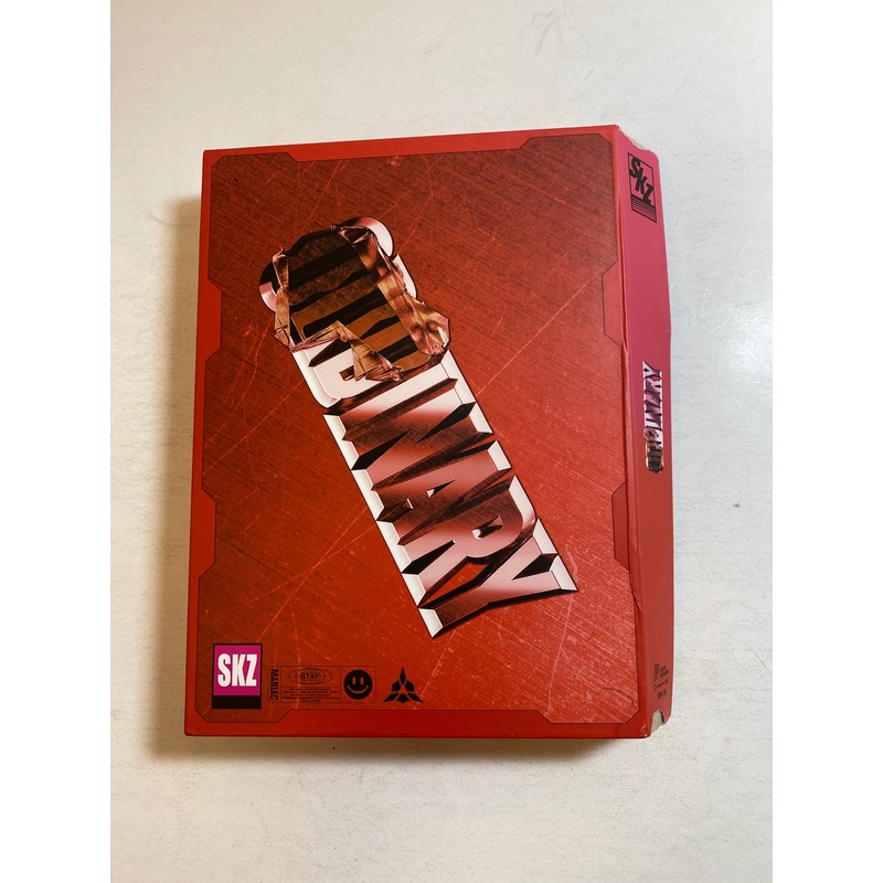 Stray Kids Kpop Ordinary Red Album with Photocards 2022