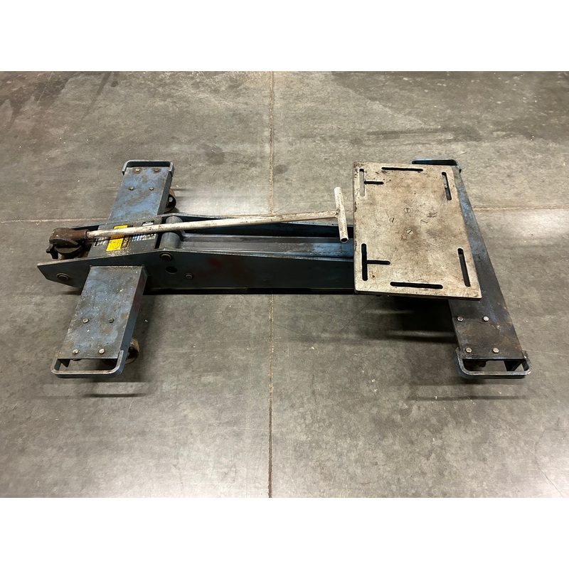 Service Jack 2000lbs Capacity