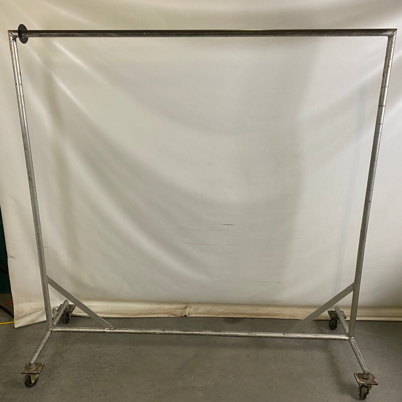 Metal Rolling Clothing Rack