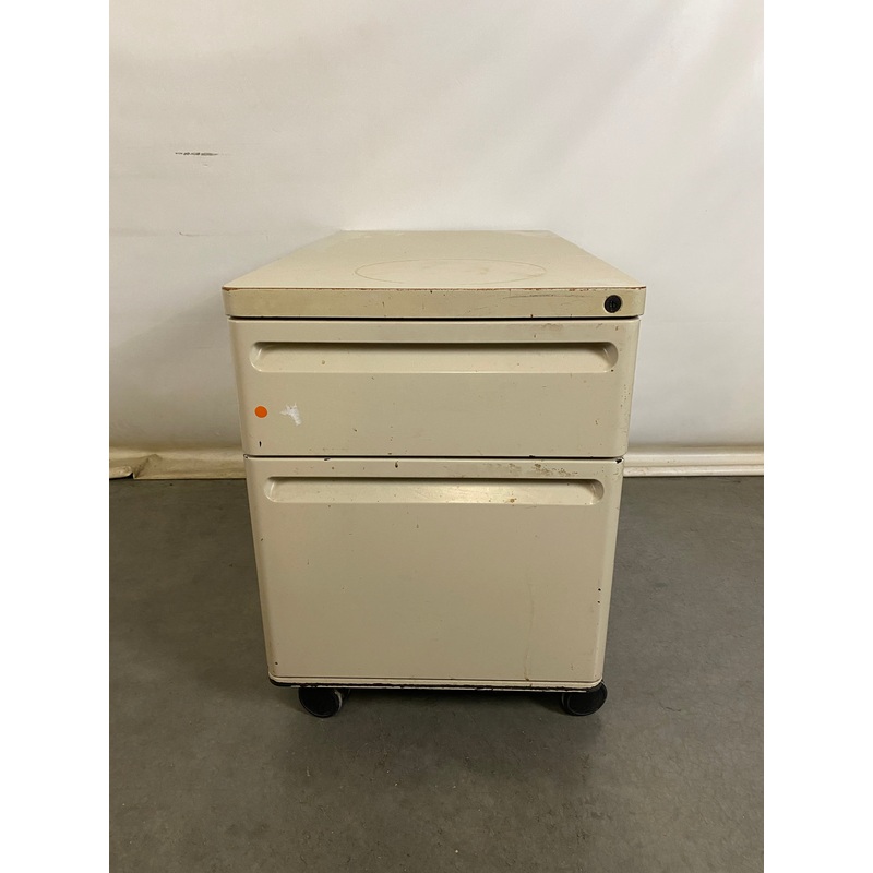 2-Drawer File Cabinet on Wheels