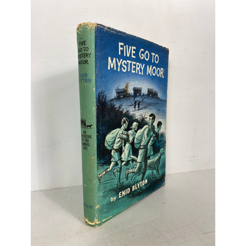 Five Go To Mystery Moor by Enid Blyton 1963 Vintage Famous Five HCDJ