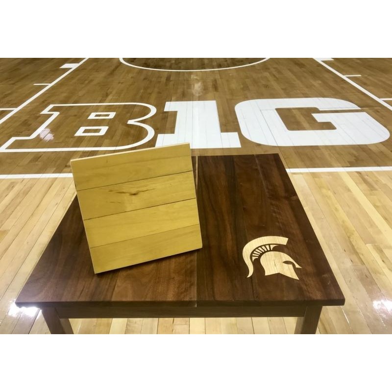 2000 Men’s Basketball Championship Floor Section