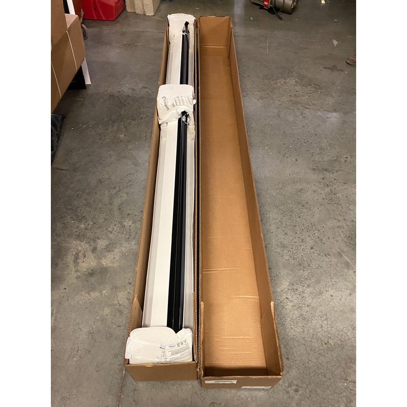 Draper Inc. Luma 2 Matt White XT1000E 96×96 Projector Screen