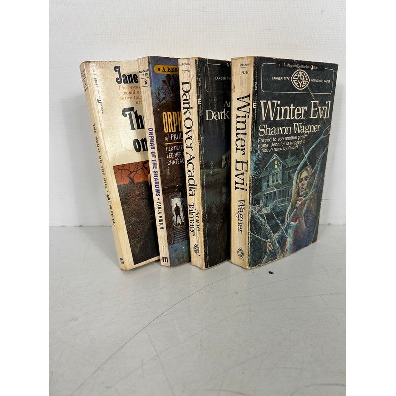 Lot of 4 Vintage Magnum Gothic Romance 1960-70s SC