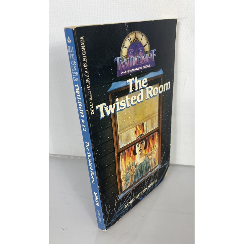 Twilight Series #12 The Twisted Room Janet Patton Smith 1983 First Edition