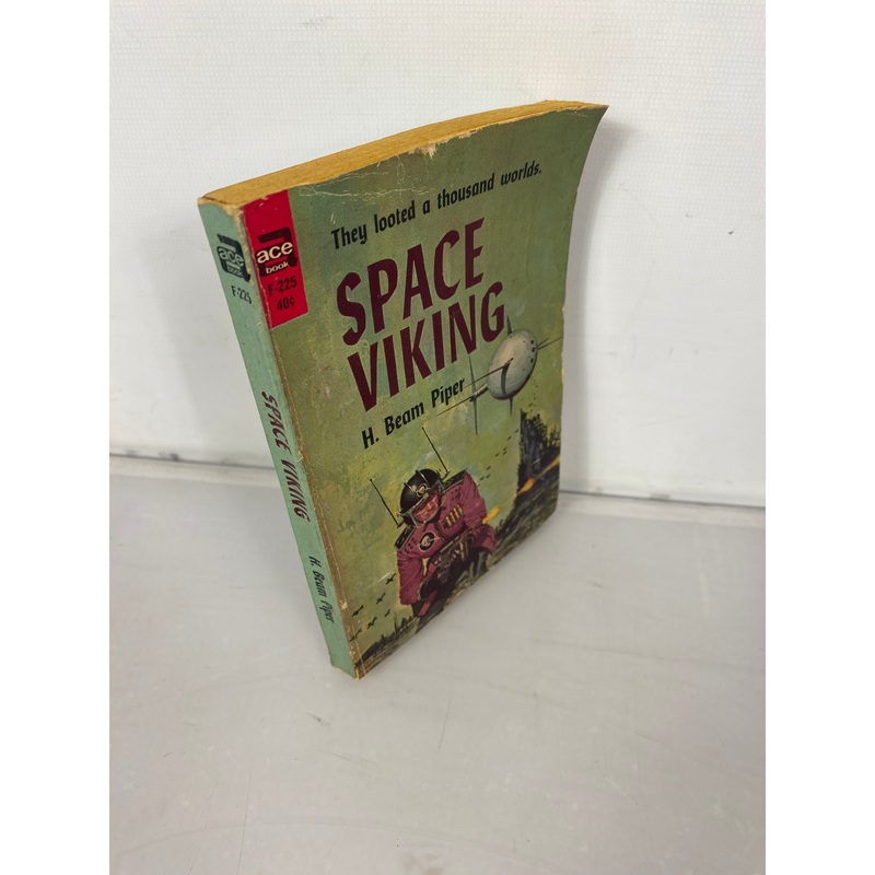Space Viking H. Beam Piper Vintage Paperback Science Fiction 1963 SC