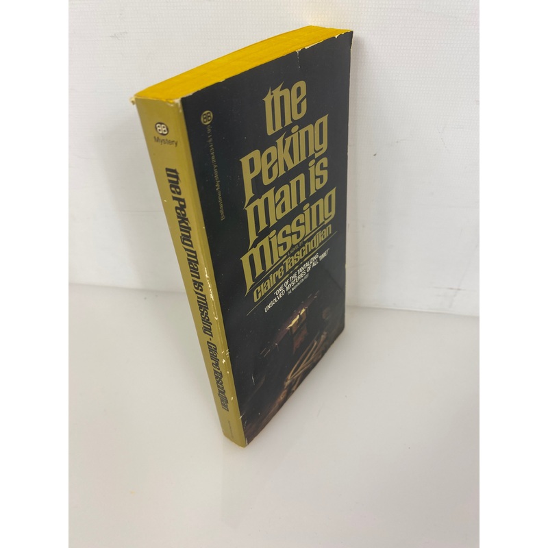 The Peking Man is Missing Claire Taschdjian Paperback 1979