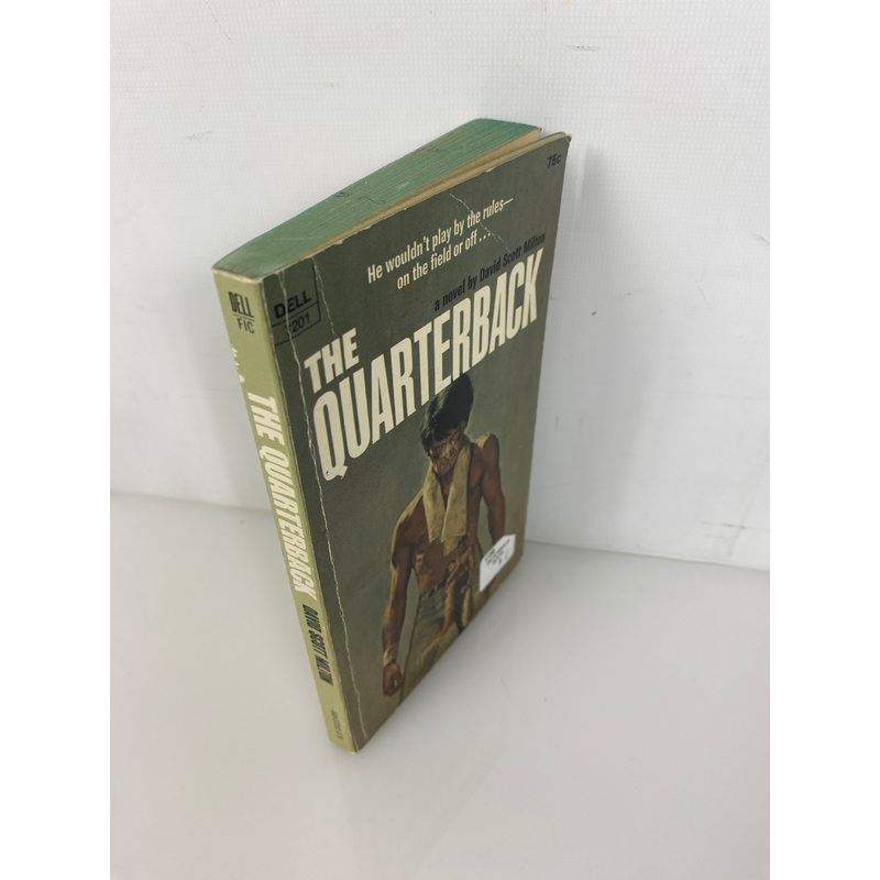 The Quarterback David Scott Milton Vintage Dell Paperback 1970