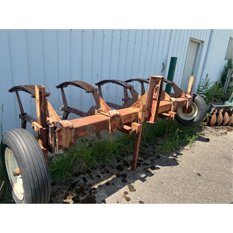 5-Shank Chisel Plow