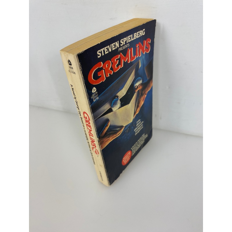 Gremlins George Gipe vintage paperback 1984