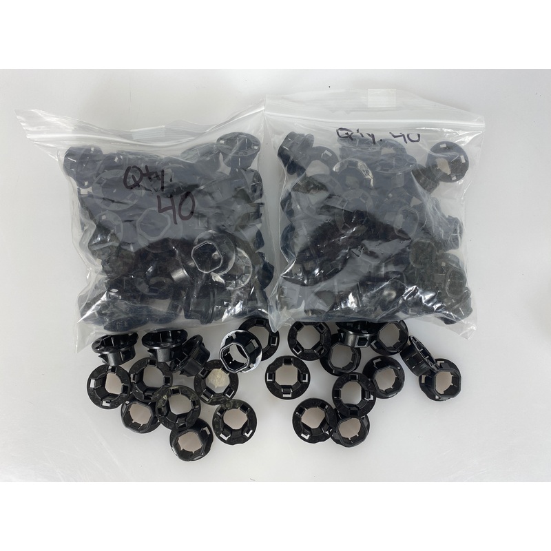 Snap-In Plastic Bushing 3/4 Pack of 104