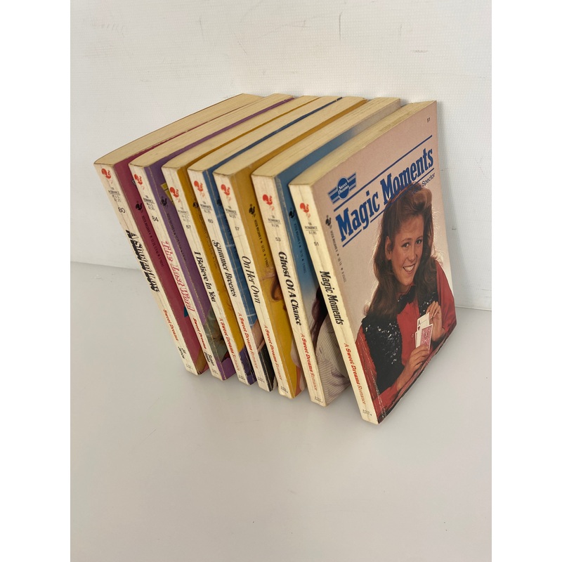 Lot of 7 Vintage Sweet Dreams SC Teen Books (Courteney Cox Cover) 1983-1985