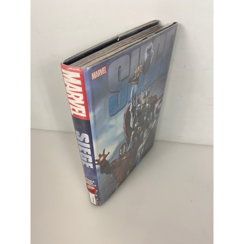 Siege Marvel Graphic Novel Brian Bendis 2011 HCDJ