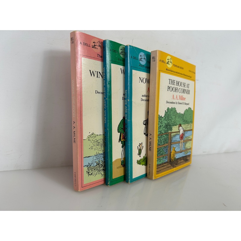 Vintage Treasury of Winnie The POOH By A. A. Milne 4 Paperback PB Box Set 1981