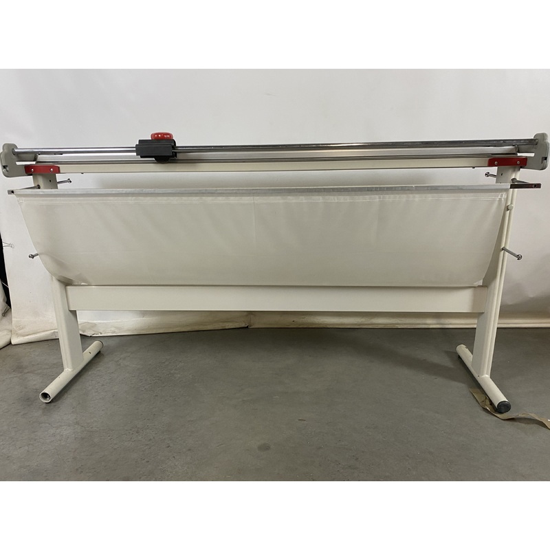 Neolt Trim 150 Manual Rotary Cutter