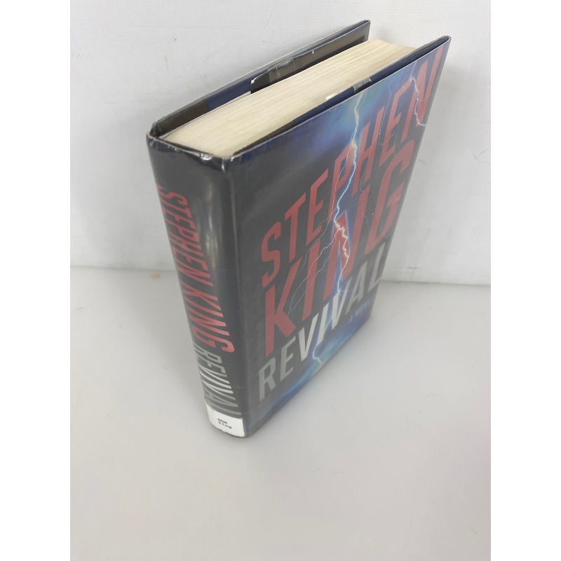 Revival Stephen King Novel HCDJ 2014