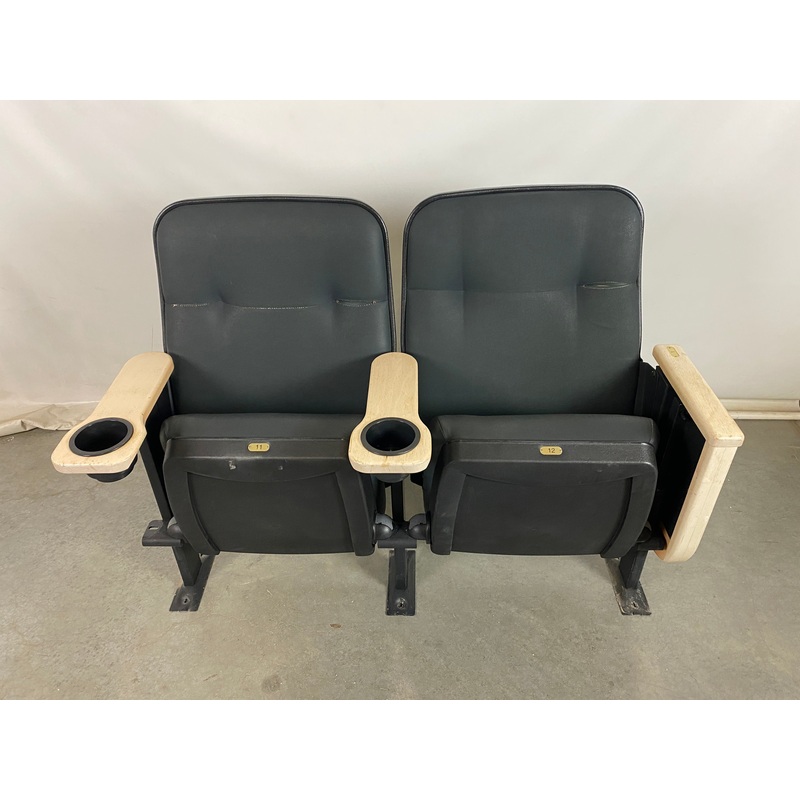 Set of 2 Leather Spartan Stadium Seat with S Logo