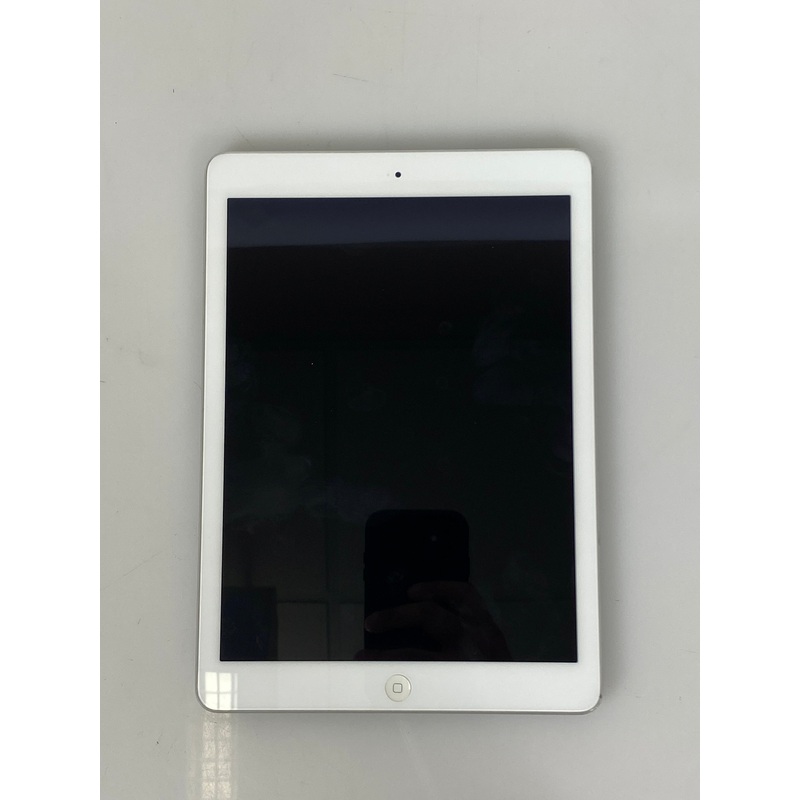 Apple iPad Air 1st Gen 16GB 9.7 WiFi Only White A1474