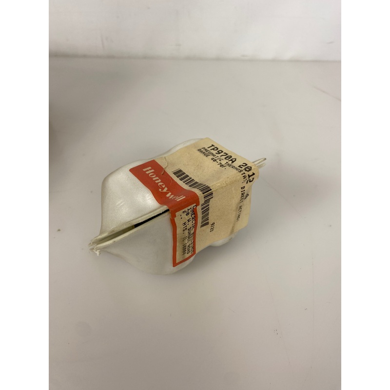 Honeywell Pneumatic Thermostat Direct Acting TP970A 2012 4 Pack of 14