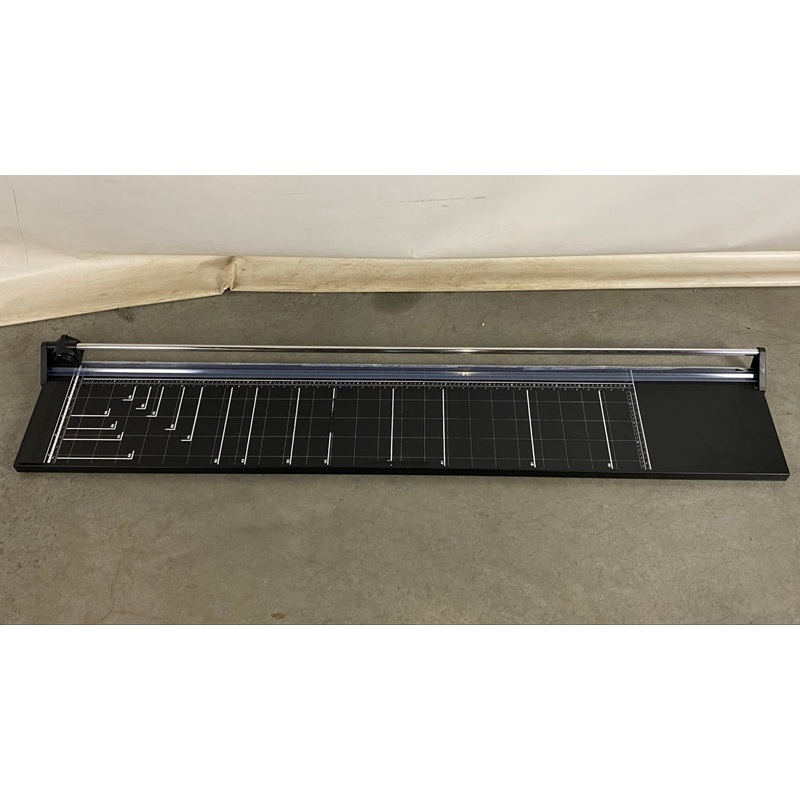 Horizontal Rolling Paper Cutter