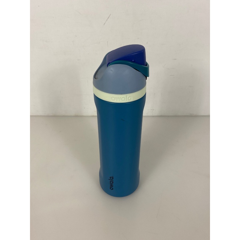 Owala Blue 24oz. Water Bottle