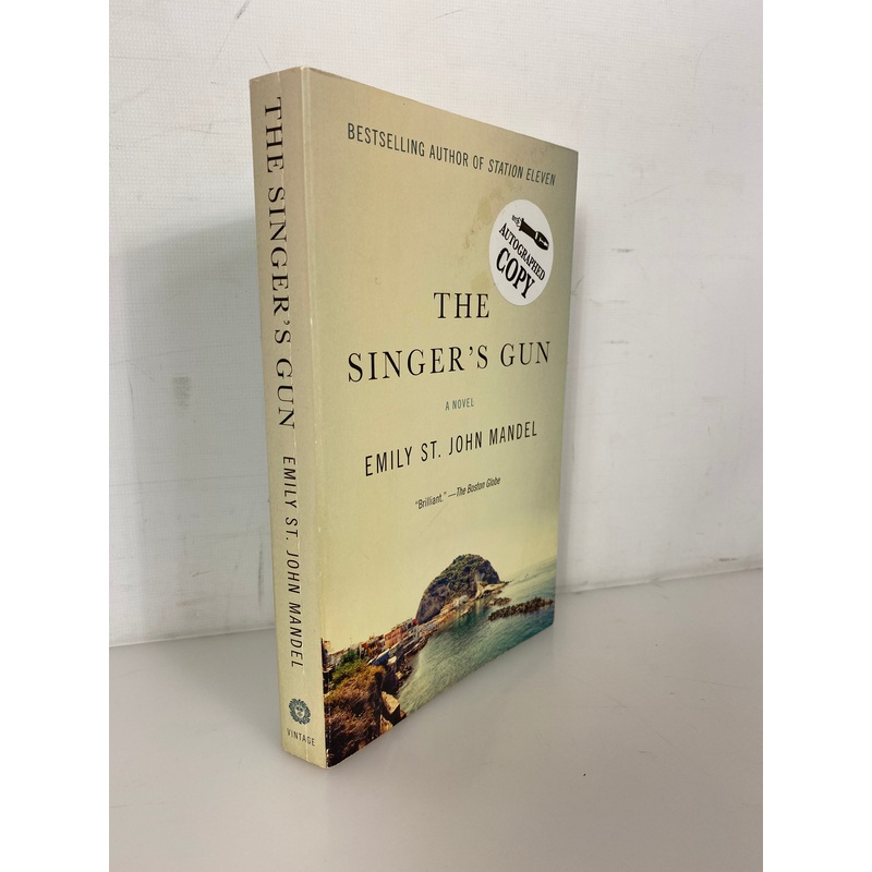 The Singer’s Gun by Emily St John Mandel Signed 2015 1st Vintage Books Ed SC