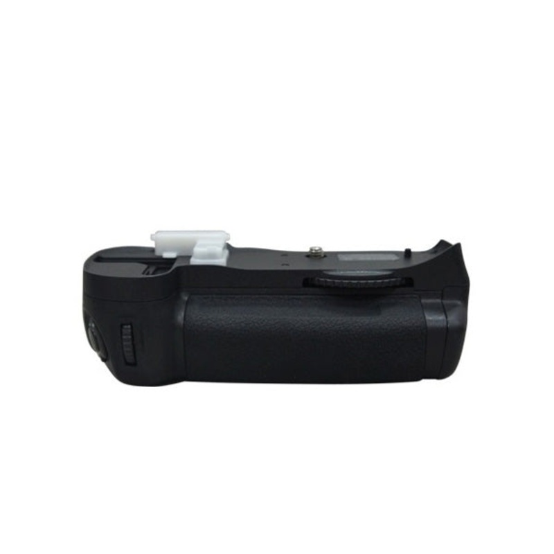 MB-D10 Vertical Battery Grip for Nikon D300 / D700 / D300S – P553