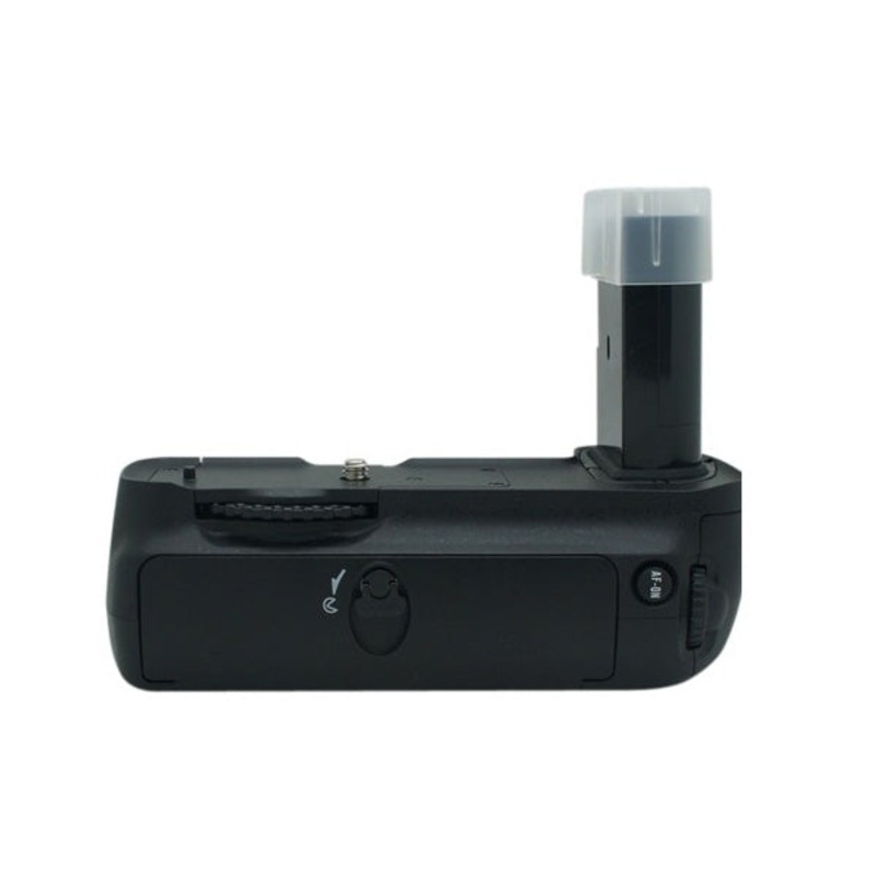 MB-D200 Vertical Battery Grip for Nikon D200 – P556