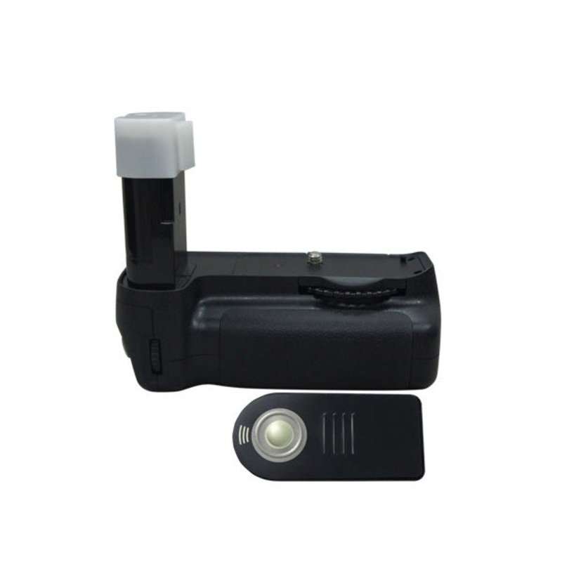 MB-D80 Vertical Battery Grip for Nikon D80 / D90 – P554