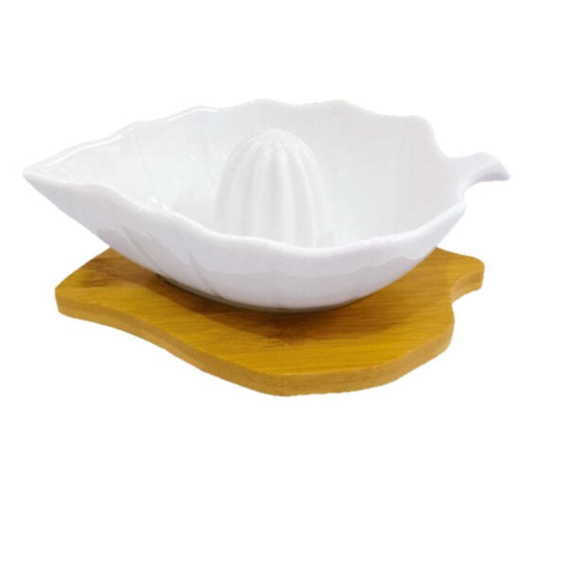 Lemon Juicer Porcelain with Bamboo Base – 88410