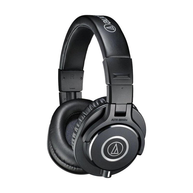 Audio-Technica ATH-M40x Closed-Back Professional Studio Monitor Headphones Black