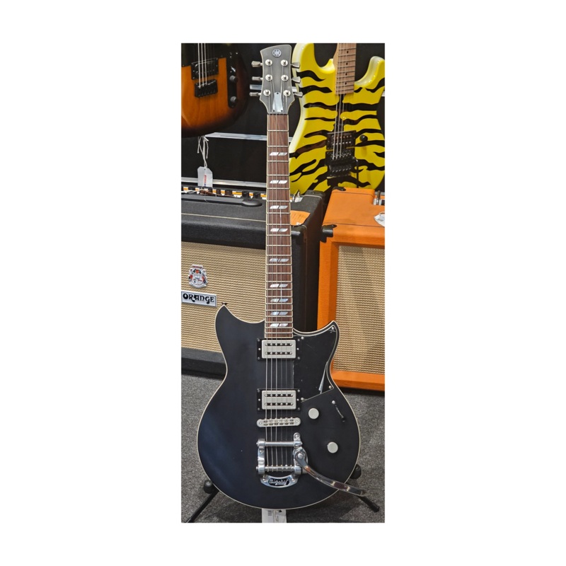 Yamaha RS720B Revstar Electric Guitar w Bigsby Vibrato Tailpiece – B-Stock