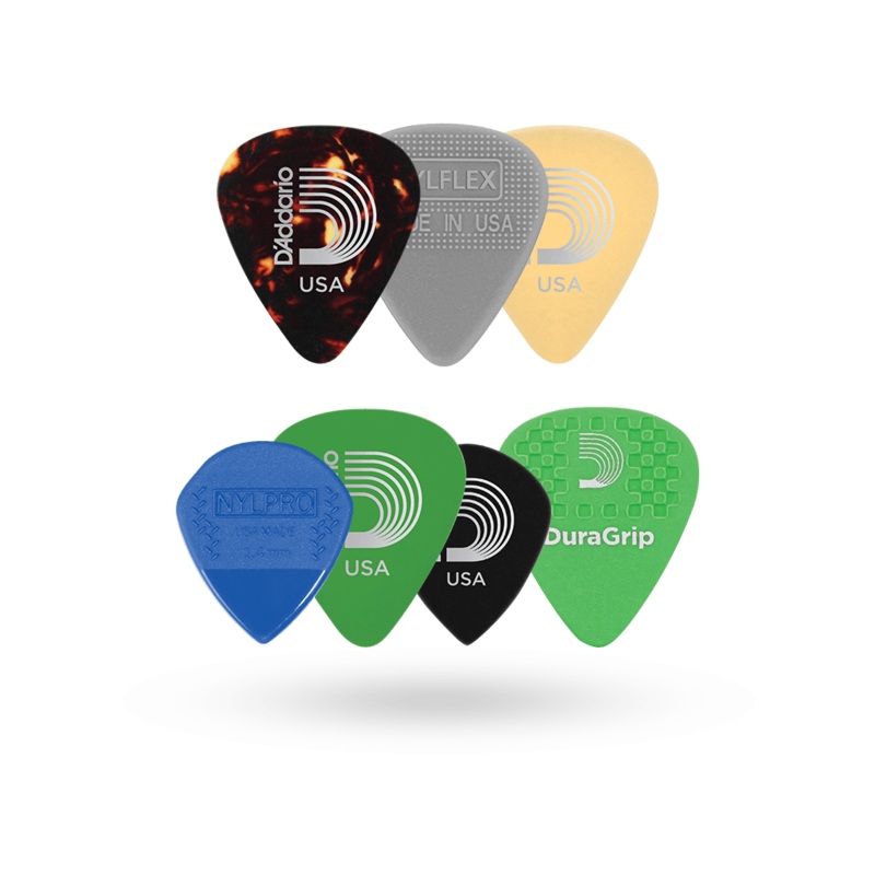D’Addario 7 Variety Picks Pack – Medium