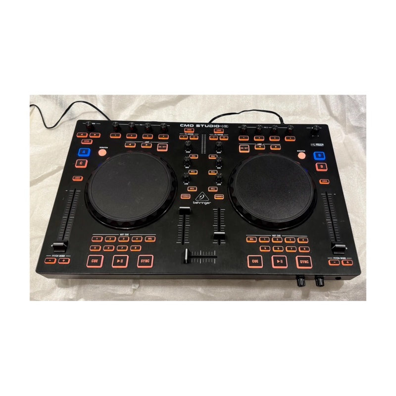 Behringer CMD Studio 4a 4-Deck DJ Controller – B-Stock